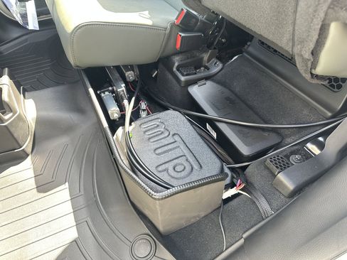 Used 2024 Jeep Gladiator Mojave image 43