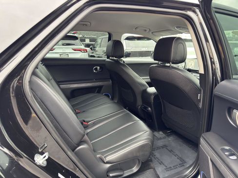 Used 2022 Hyundai Ioniq 5 SEL image 36