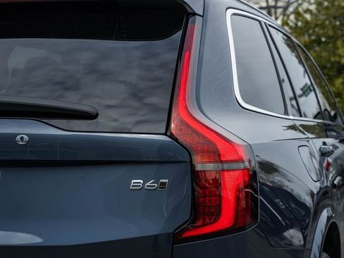 New 2026 Volvo XC90 B6 Plus w/ Protection Package Premier image 7