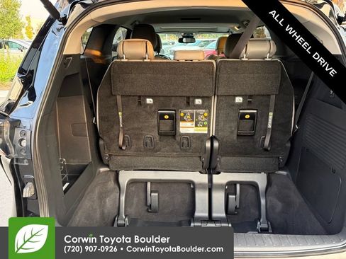 Used 2025 Toyota Sienna XLE w/ XLE Plus Package AWD/4WD image 19