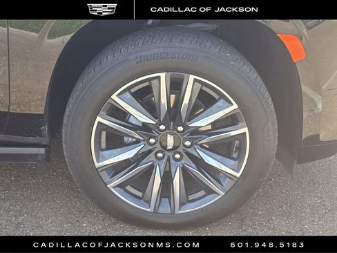 Certified 2024 Cadillac Escalade Sport Platinum AWD/4WD image 10
