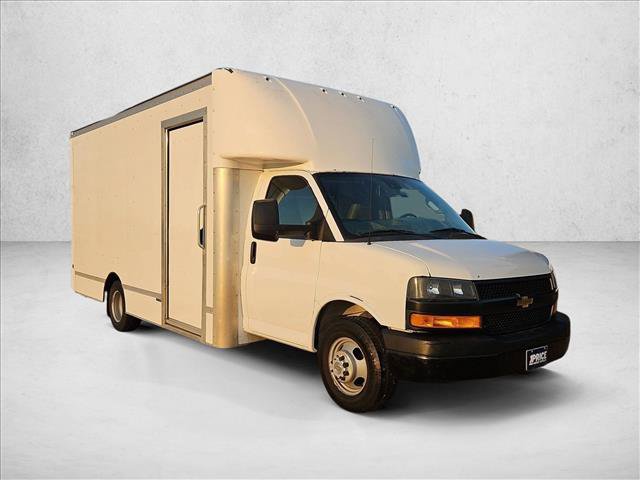 Used 2021 Chevrolet Express 3500 w/ Power Convenience Package RWD image 3