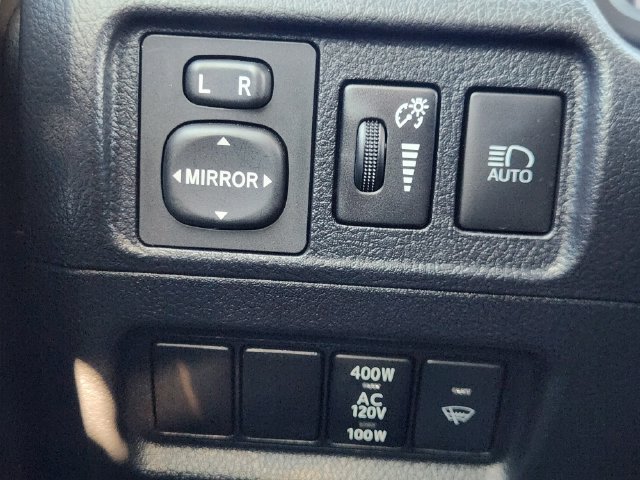 Used 2024 Toyota 4Runner SR5 Premium w/ Moonroof Package RWD image 19