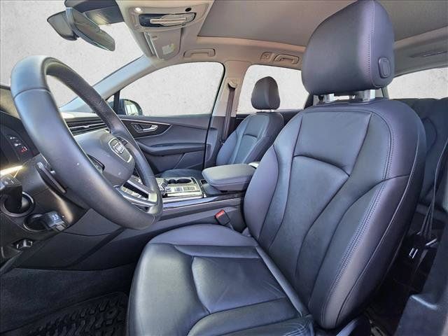 Certified 2023 Audi Q7 2.0T Premium w/ Convenience Package AWD/4WD image 13