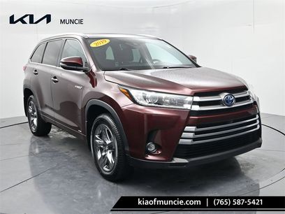Used 2019 Toyota Highlander Limited Platinum