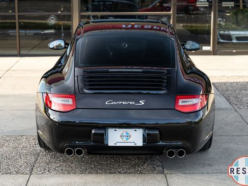 Used 2010 Porsche 911 Carrera S RWD image 5