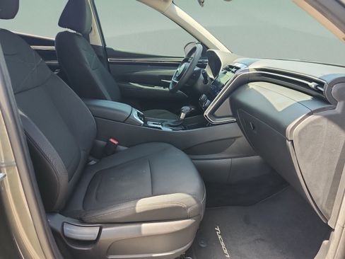 Certified 2022 Hyundai Tucson SEL FWD image 19