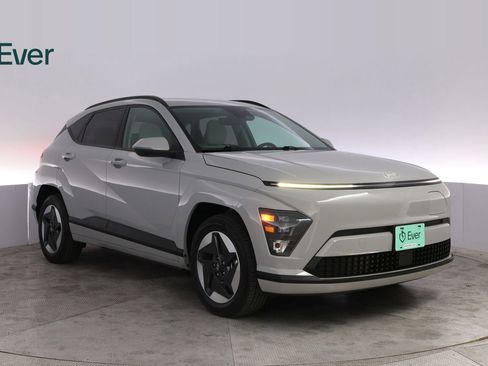 Used 2024 Hyundai Kona SEL FWD image 13