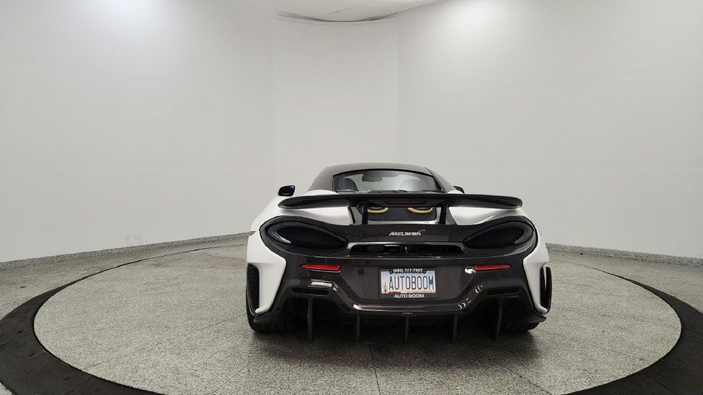 Used 2019 McLaren 600LT RWD image 4