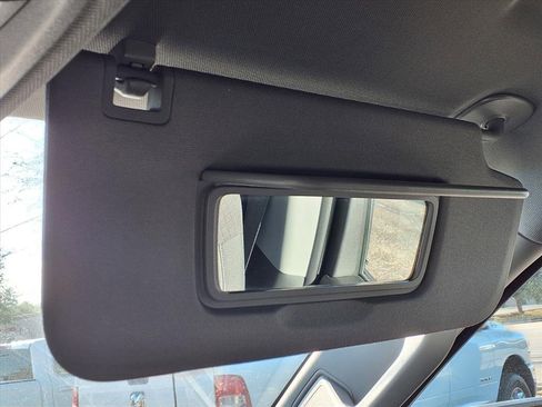 Used 2025 Chevrolet Silverado 1500 LT image 8