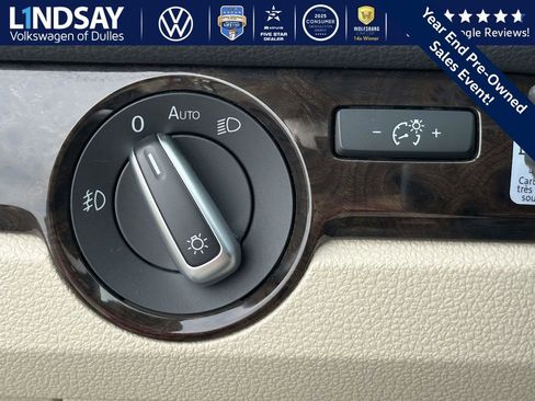 Used 2014 Volkswagen Passat TDI SEL Premium image 20