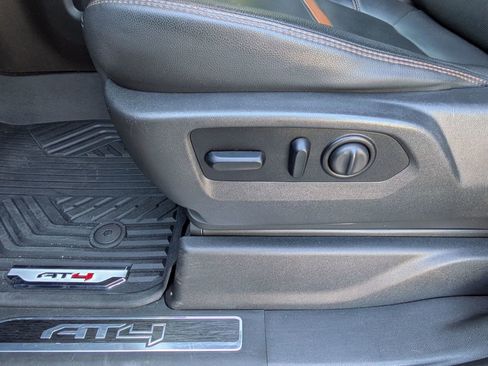 Used 2020 GMC Sierra 1500 AT4 w/ Technology Package image 15