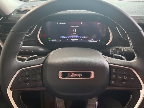 Used 2024 Jeep Grand Cherokee L Limited w/ Luxury Tech Group II AWD/4WD image 25