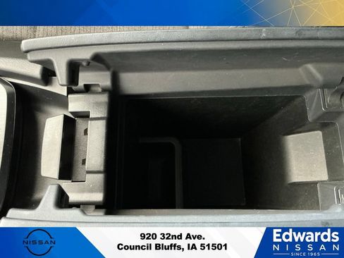 Used 2023 Nissan Rogue SV AWD/4WD image 26