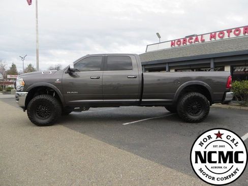 Used 2020 RAM 3500 Limited image 2