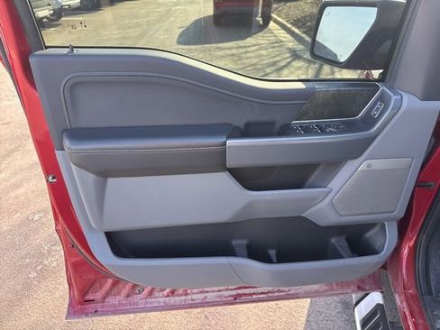 Used 2022 Ford F150 XLT w/ Equipment Group 302A High image 7