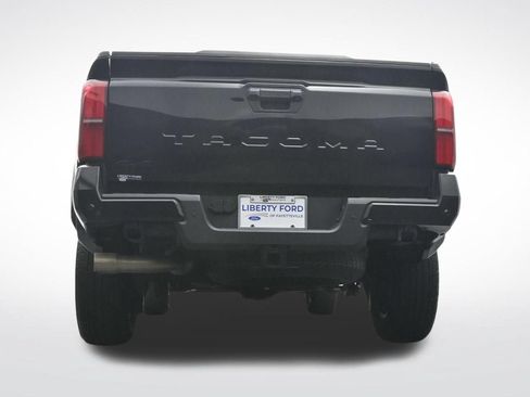 Used 2024 Toyota Tacoma TRD Sport w/ TRD Sport Upgrade Package AWD/4WD image 37