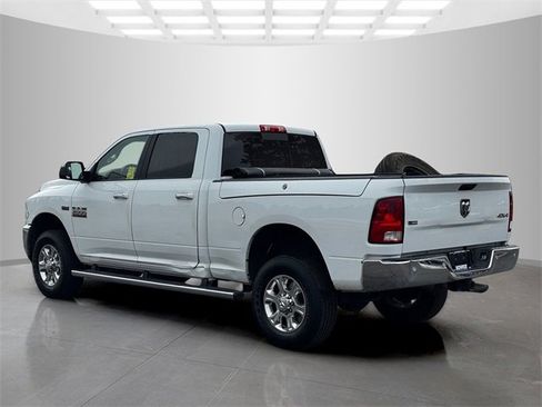 Used 2018 RAM 2500 SLT w/ Luxury Group image 5