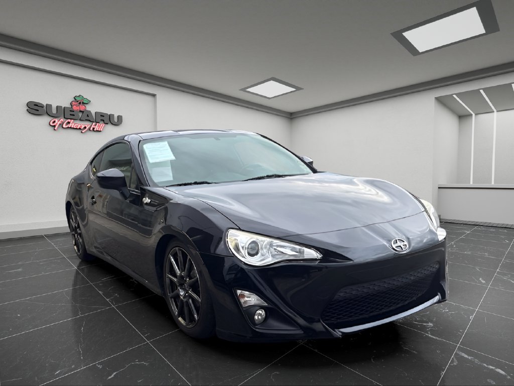 Used 2016 Scion FR-S RWD image 2