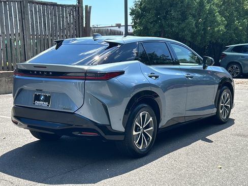 Used 2025 Lexus RZ 450e w/ Technology Package AWD/4WD image 9