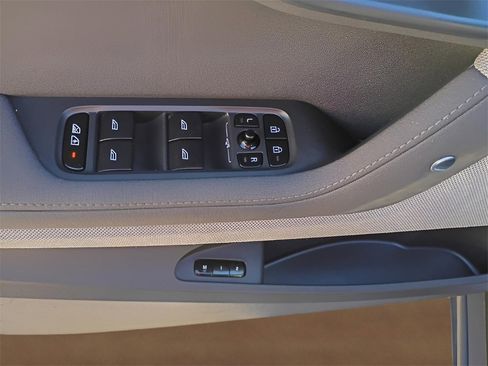 Used 2023 Polestar Polestar 2 w/ Pilot Pack image 21