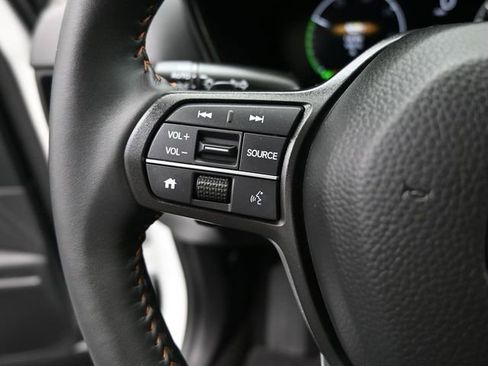 Used 2024 Honda CR-V Sport image 6