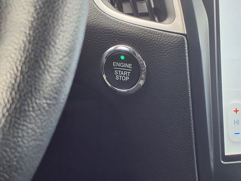 Certified 2022 Ford Edge SEL w/ Convenience Package image 14