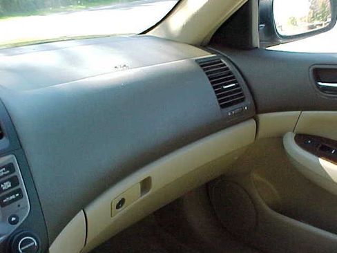 Used 2006 Honda Accord EX-L image 25