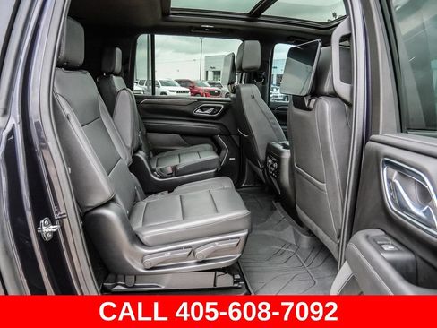 Used 2023 Chevrolet Suburban Z71 w/ Off-Road Capability Package AWD/4WD image 24