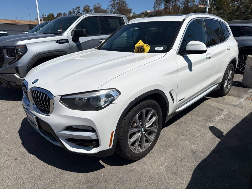 Used 2018 BMW X3 xDrive30i AWD/4WD image 3