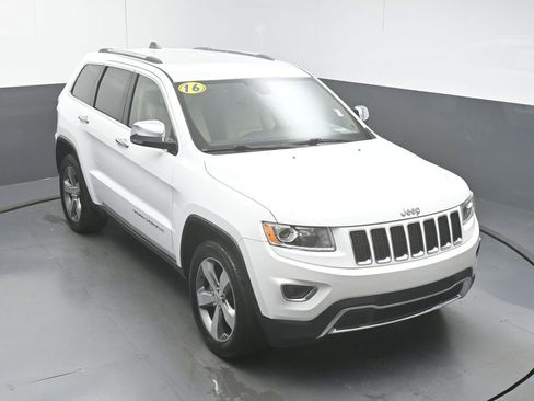 Used 2016 Jeep Grand Cherokee Limited RWD image 42