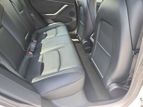 Used 2023 Tesla Model 3 Standard Range RWD image 17