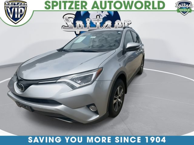 Used 2018 Toyota RAV4 XLE w/ Plus Extra Value Package AWD/4WD image 4