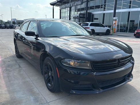 Used 2022 Dodge Charger SXT image 3