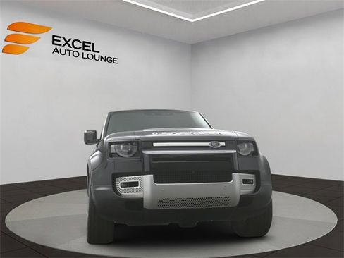 Used 2024 Land Rover Defender 130 S image 56
