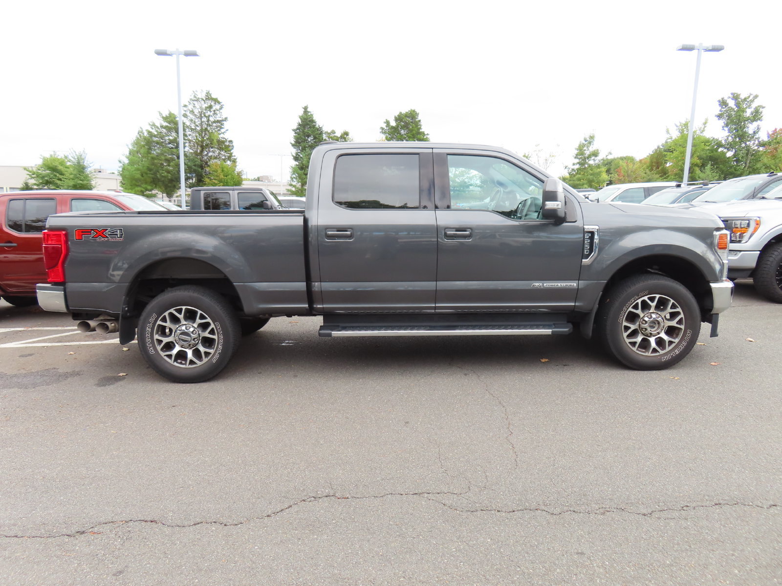 Used 2020 Ford F250 Lariat w/ Lariat Ultimate Package AWD/4WD image 4