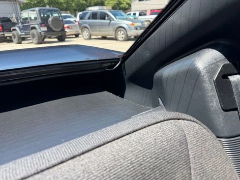 Used 1991 Ford Mustang LX RWD image 69
