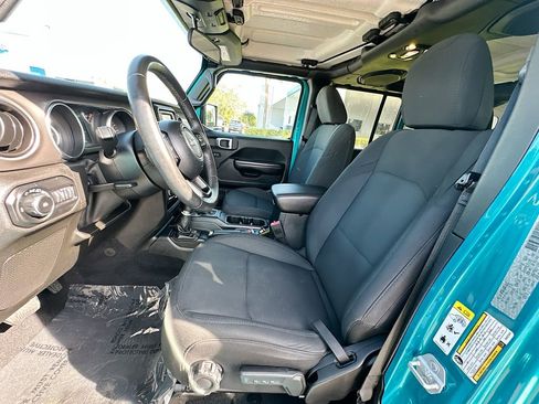 Used 2019 Jeep Wrangler Unlimited Sport S image 20