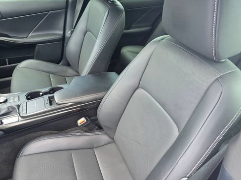 Used 2024 Lexus IS 300 w/ Comfort Package RWD image 10
