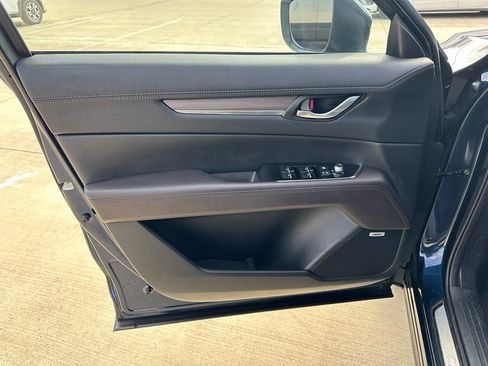 Used 2022 MAZDA CX-5 Signature image 9