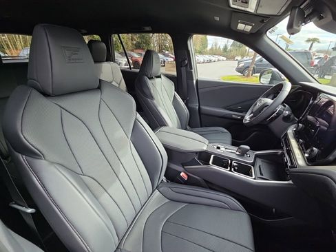 New 2026 Lexus TX 500h AWD image 21