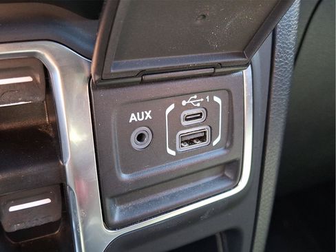 Used 2022 Jeep Wrangler Unlimited Sport AWD/4WD image 41