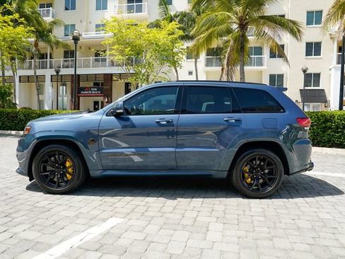 Used 2021 Jeep Grand Cherokee Trackhawk AWD/4WD image 15