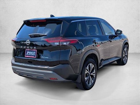 Used 2023 Nissan Rogue SV AWD/4WD image 5