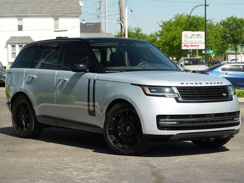 Used 2025 Land Rover Range Rover SE AWD/4WD image 31