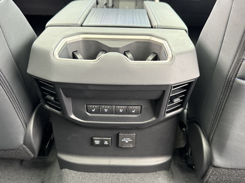 New 2026 Toyota Tundra Platinum AWD/4WD image 7