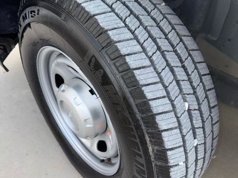 Used 2019 Ford F250 XL w/ Power Equipment Group image 17