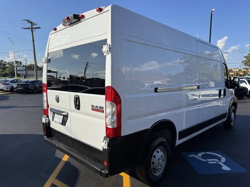 Used 2021 RAM ProMaster 2500 FWD image 5