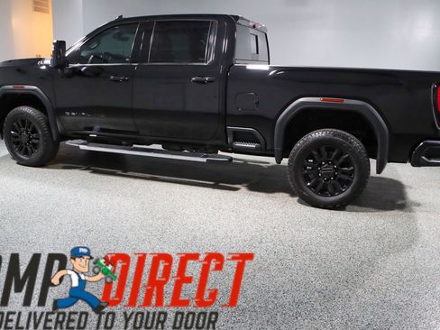 Used 2022 GMC Sierra 2500 Denali w/ Denali Ultimate Package AWD/4WD image 10