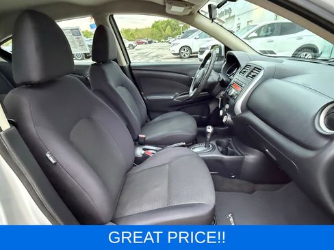 Used 2013 Nissan Versa SV w/ Convenience Pkg FWD image 12